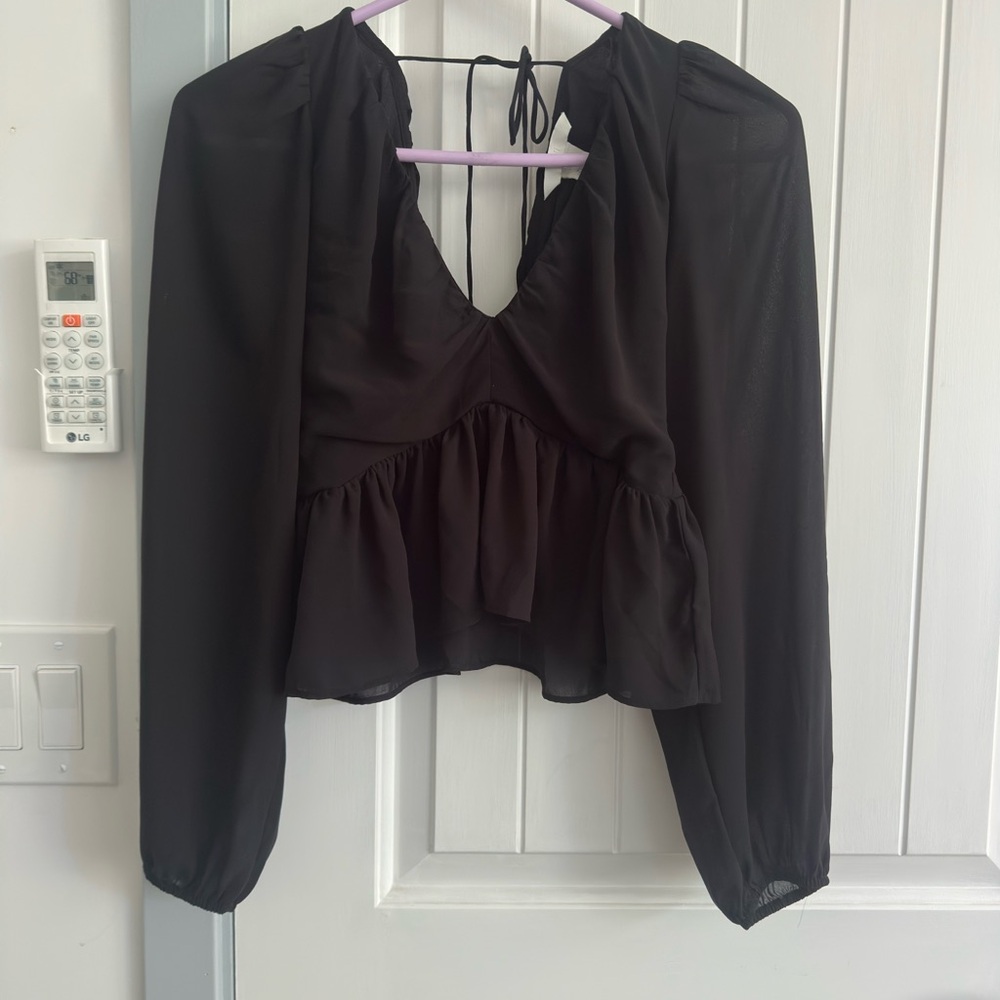 H&M Black Crop Blouse with Ruffled Tie Front